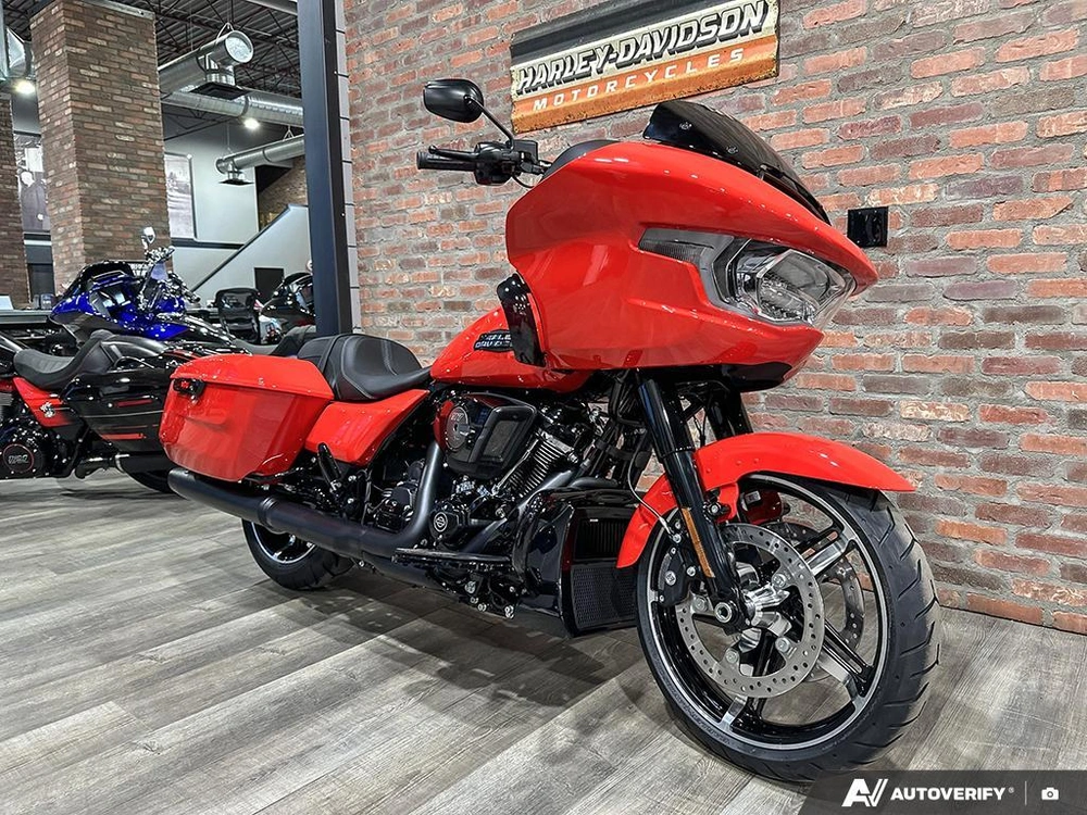 2026 Harley-davidson Road Glide alt