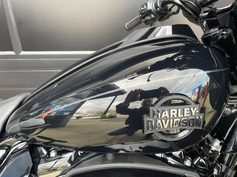 2026 Harley-Davidson FLHXL - Street Glide® Limited thumbnail 4