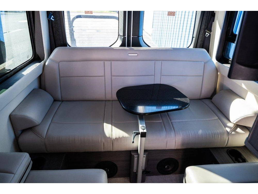 Airstream Enterstate 19 2020 alt