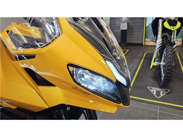 2026 Triumph Tiger Sport 800 alt
