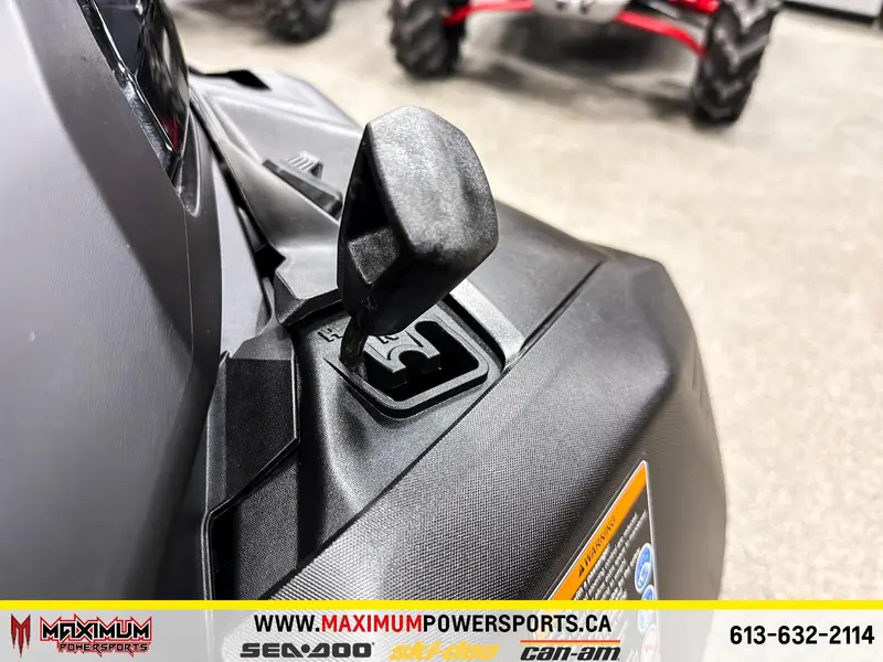 Ski-Doo EXPEDITION LE 24" 900 ACE TURBO R SILENT COBRA 1.5" E.S. ++4800$ accessories/accessoires 2026