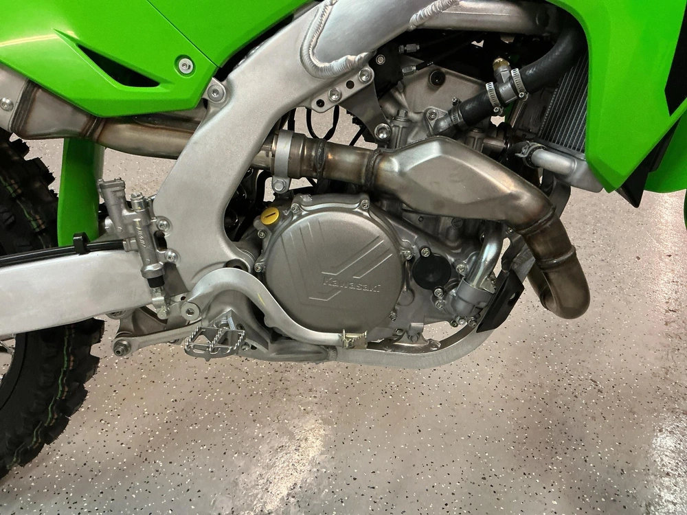 2024 Kawasaki Kx 450 alt