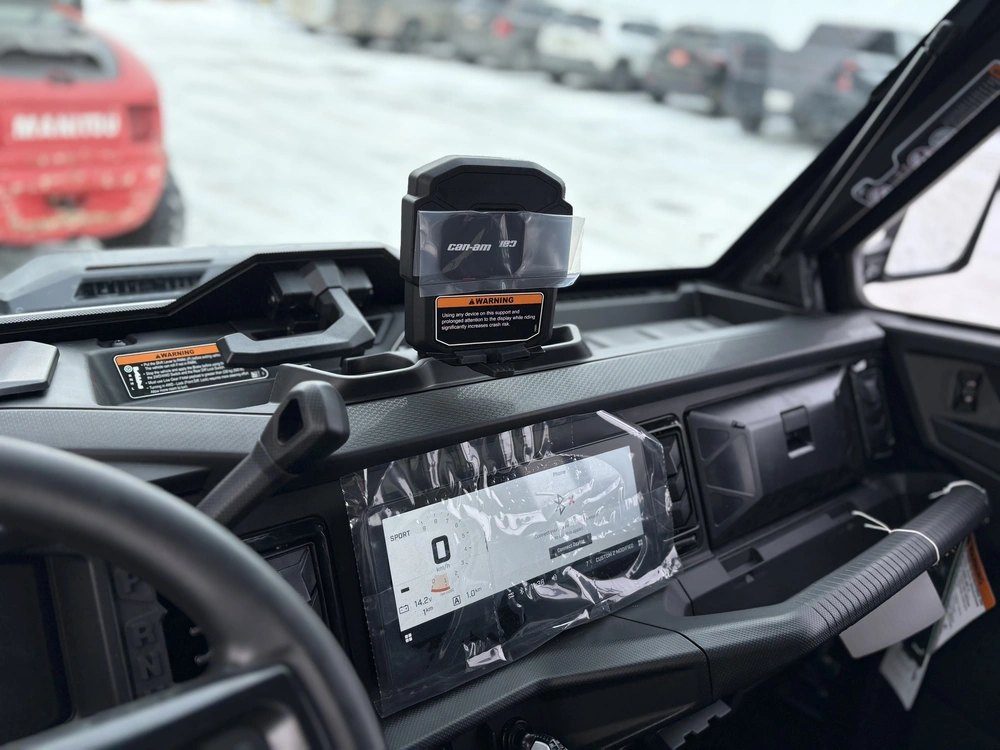 2026 Can-am Defender Max Limited Hd11 alt