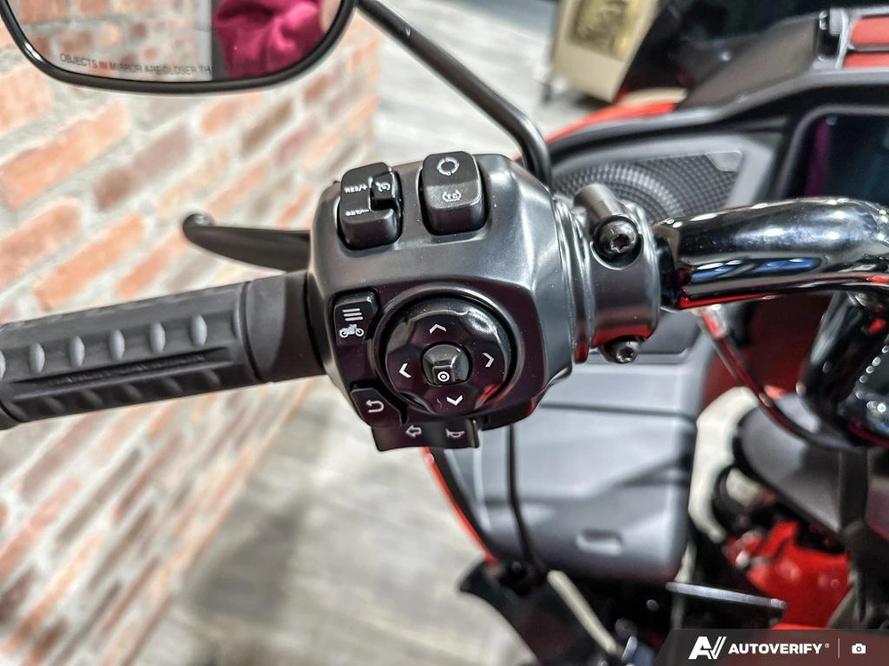 2026 Harley-davidson Road Glide alt