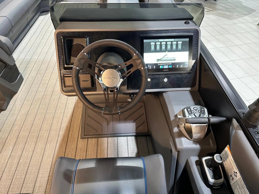 Manitou 26 Explore Navigator Max 2024 alt