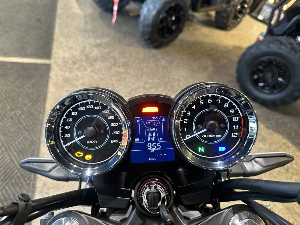 2026 Kawasaki Z650rs alt