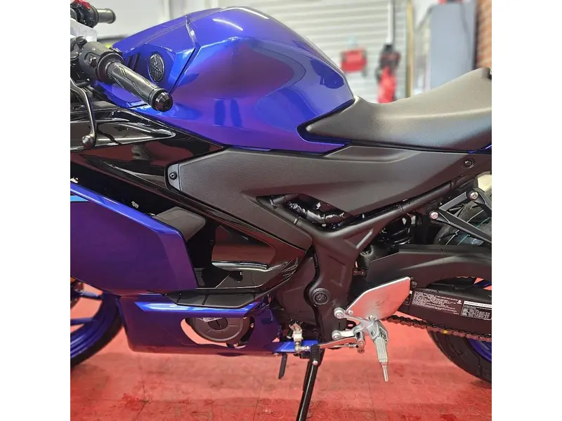 2026 Yamaha YZF R3 ABS thumbnail 17