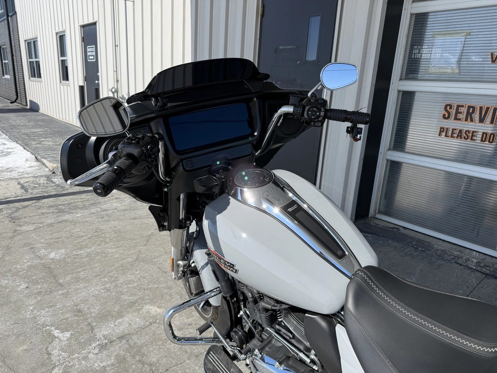 2024 Harley-davidson Street Glide alt