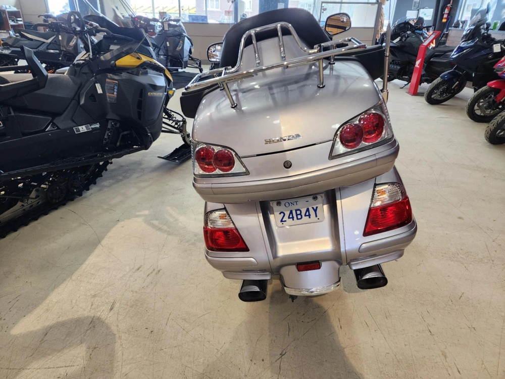 2009 Honda Goldwing 1800cc alt