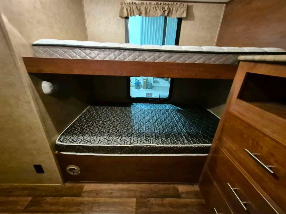 Kodiak 300bshl 2015 alt