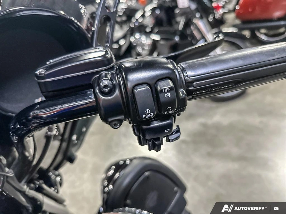 2010 Harley-davidson Cvo Ultra Classic alt