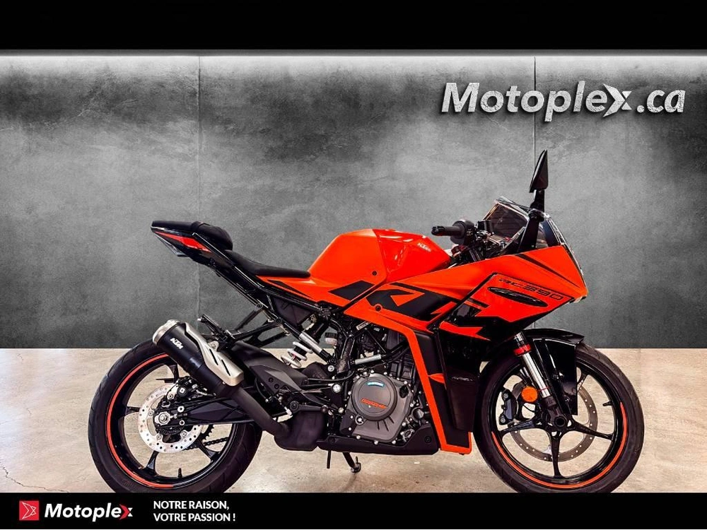 Ktm Rc390 *886 Km* Liquidation 2022 alt