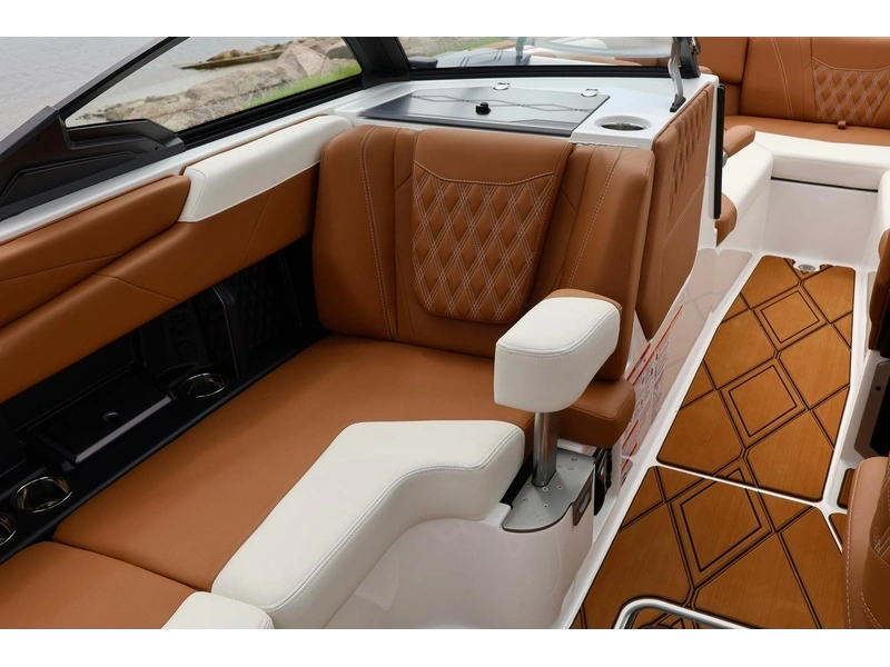 Malibu M 230 2025 alt
