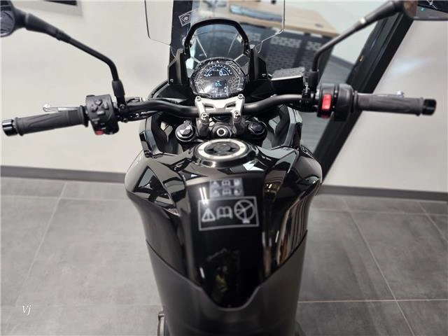 2025 Triumph Tiger Sport 660 alt