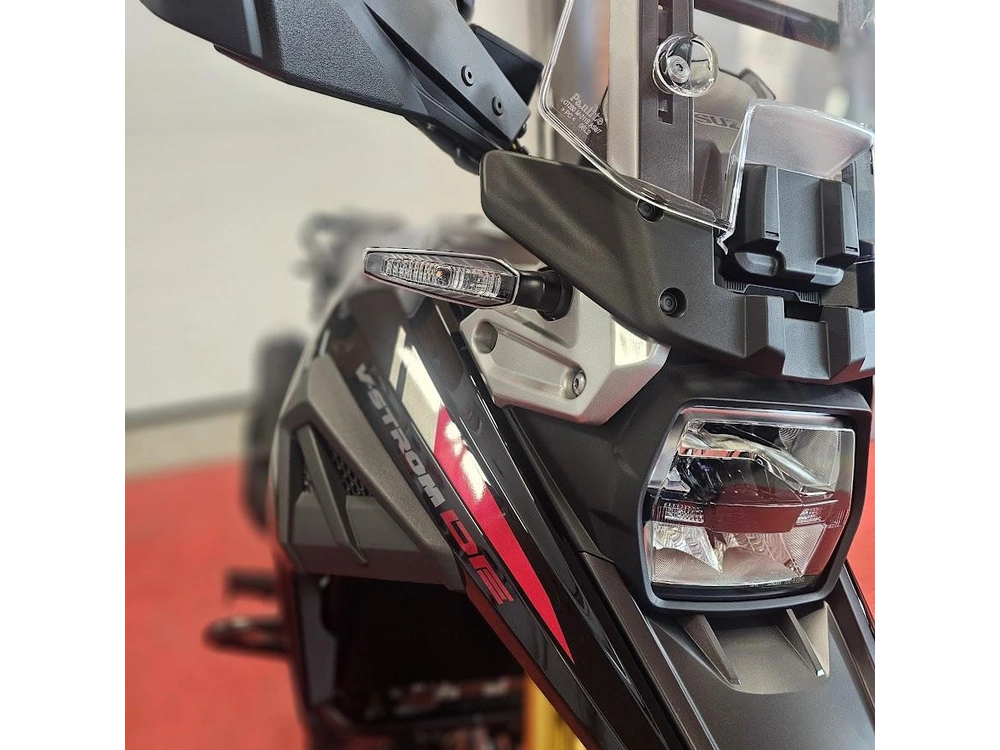 2026 Suzuki V-strom 1050de alt