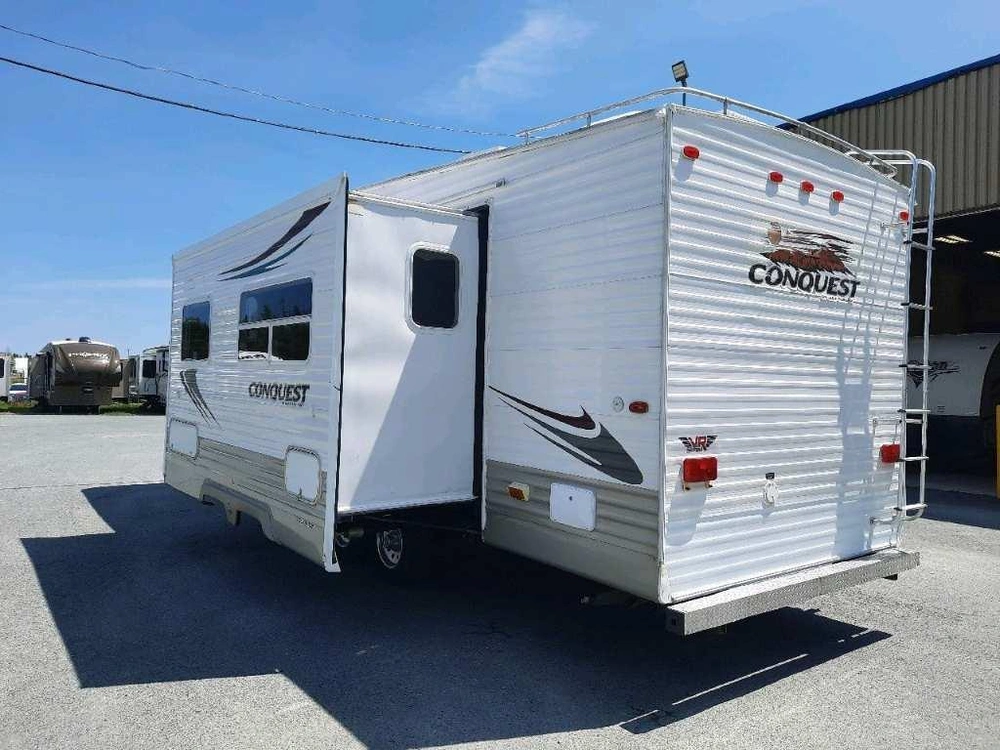 Gulf Stream Conquest 24ftbs 2010 alt