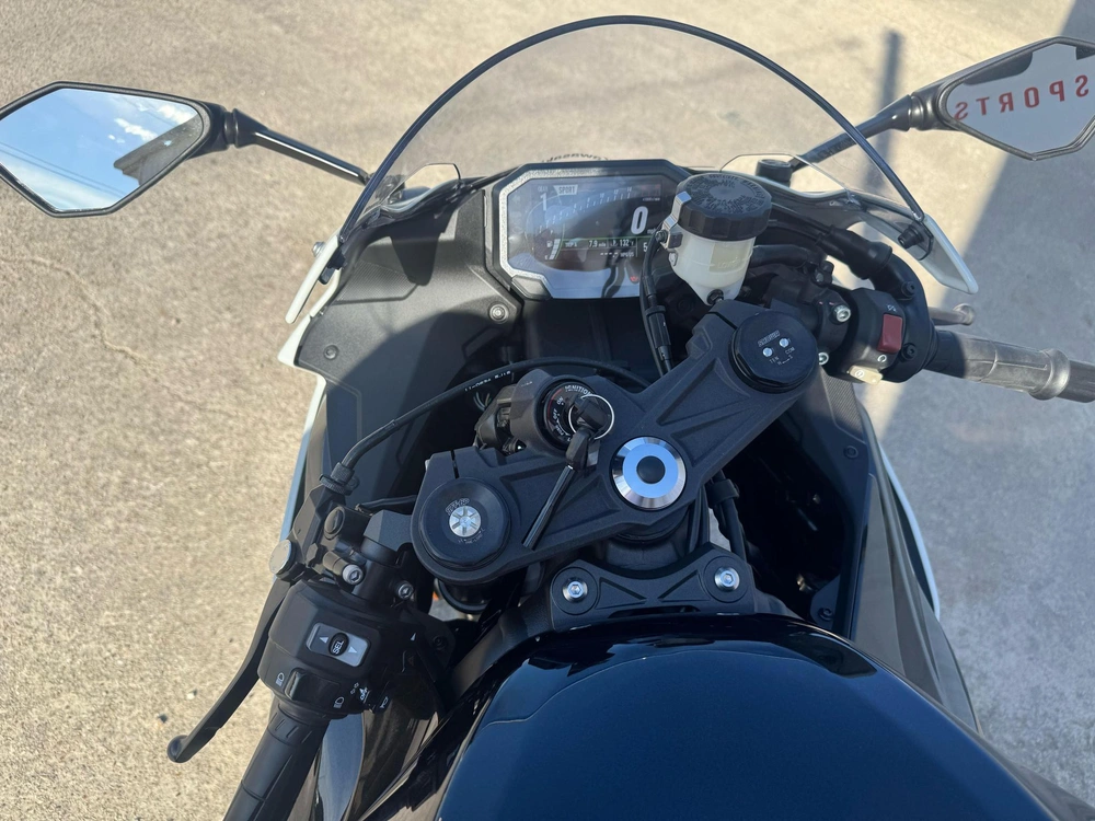 2026 Kawasaki Ninja® Zx™-6r Base Base alt