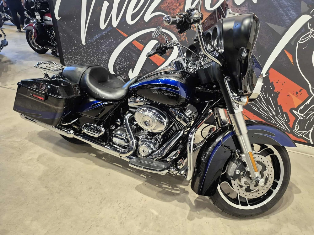 Harley-davidson Street Glide Flhx 2013 alt