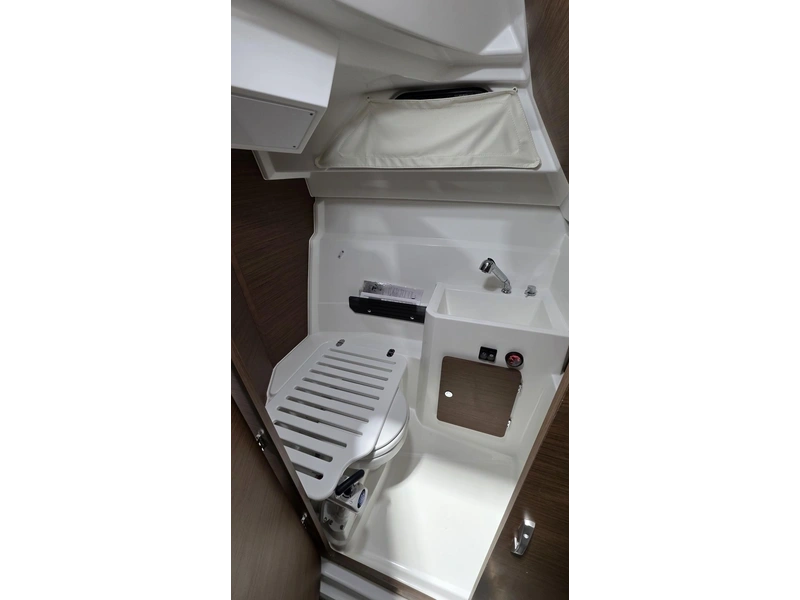 Jeanneau Nc 795 S2 2023 alt