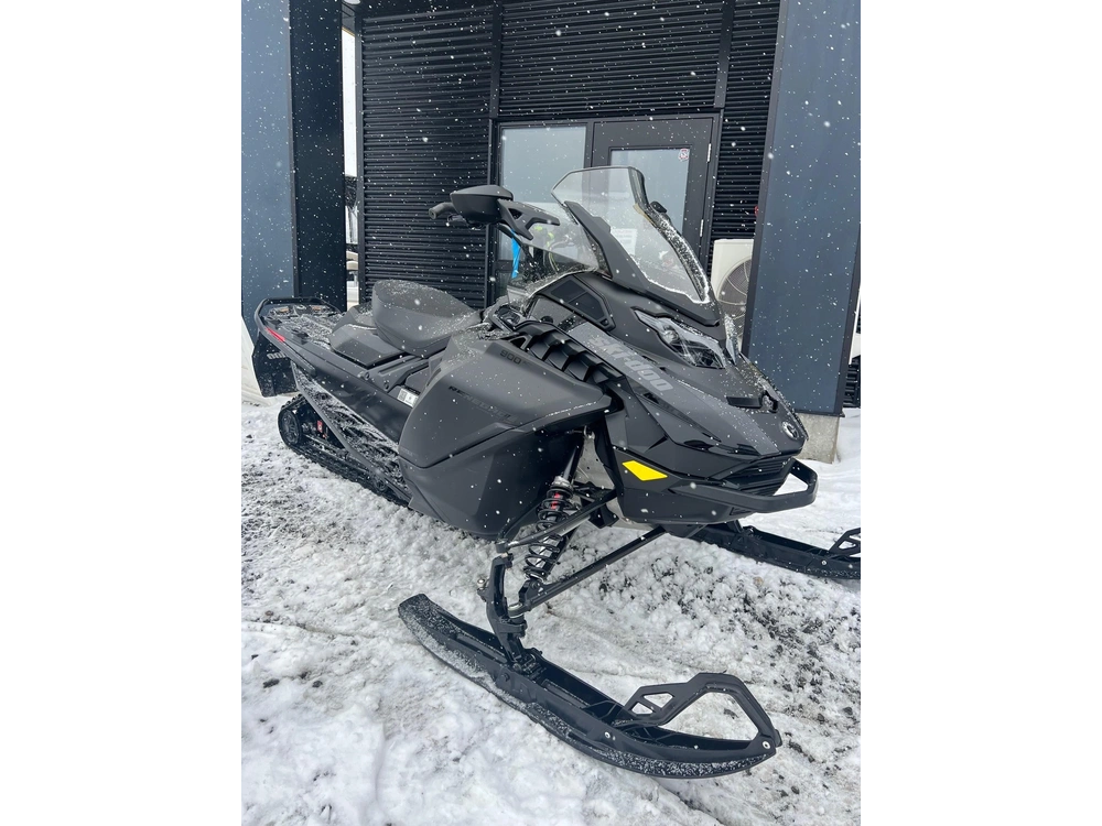 Ski-doo Renegade 900 Ace, Adrénaline 2026 alt