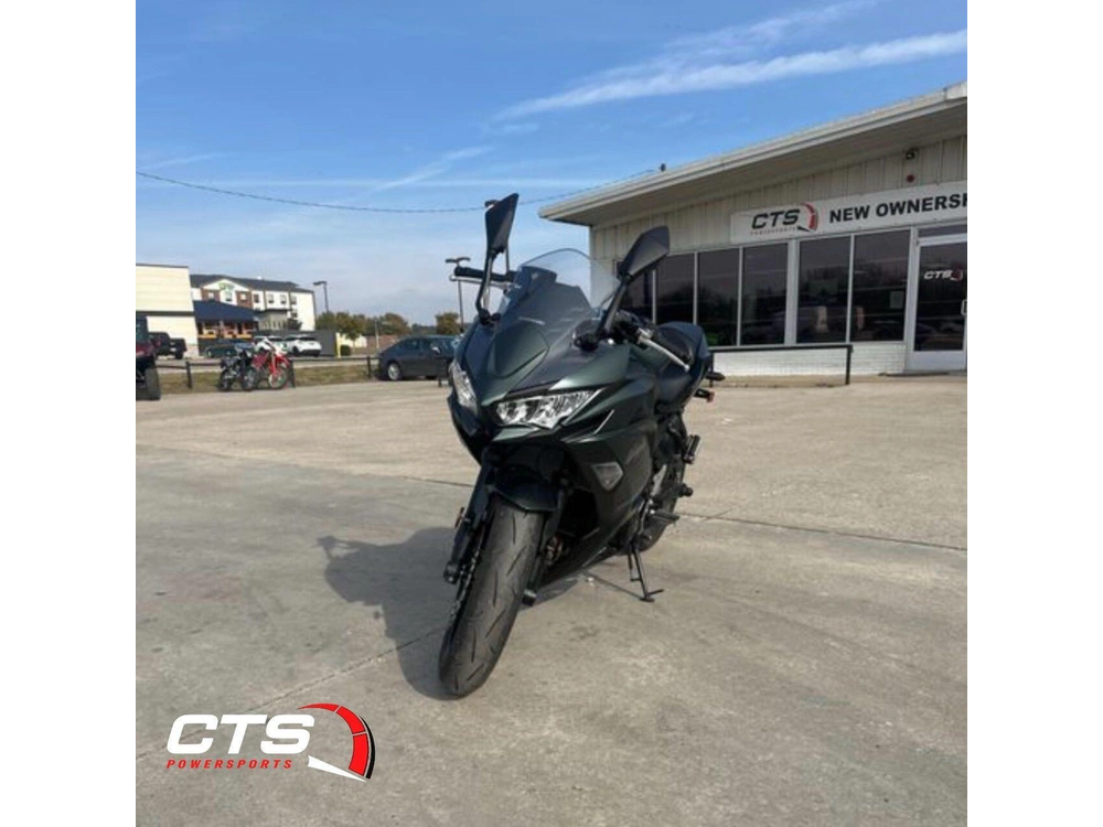 2025 Kawasaki Ninja® 650 Abs alt