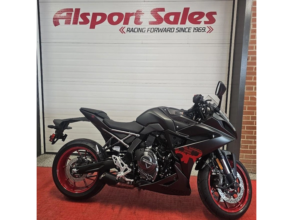 2026 Suzuki Gsx 8r alt