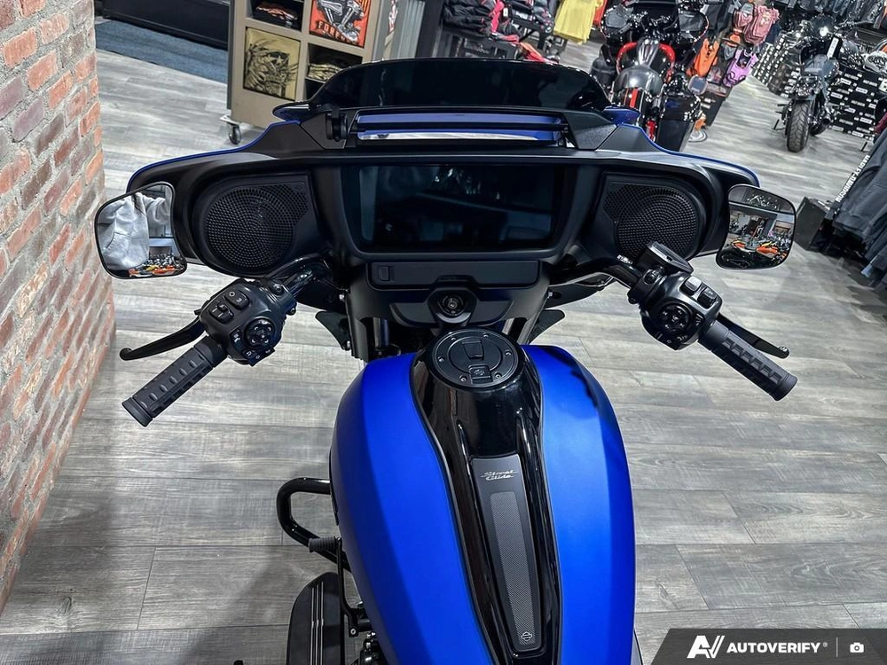 2026 Harley-davidson Street Glide alt