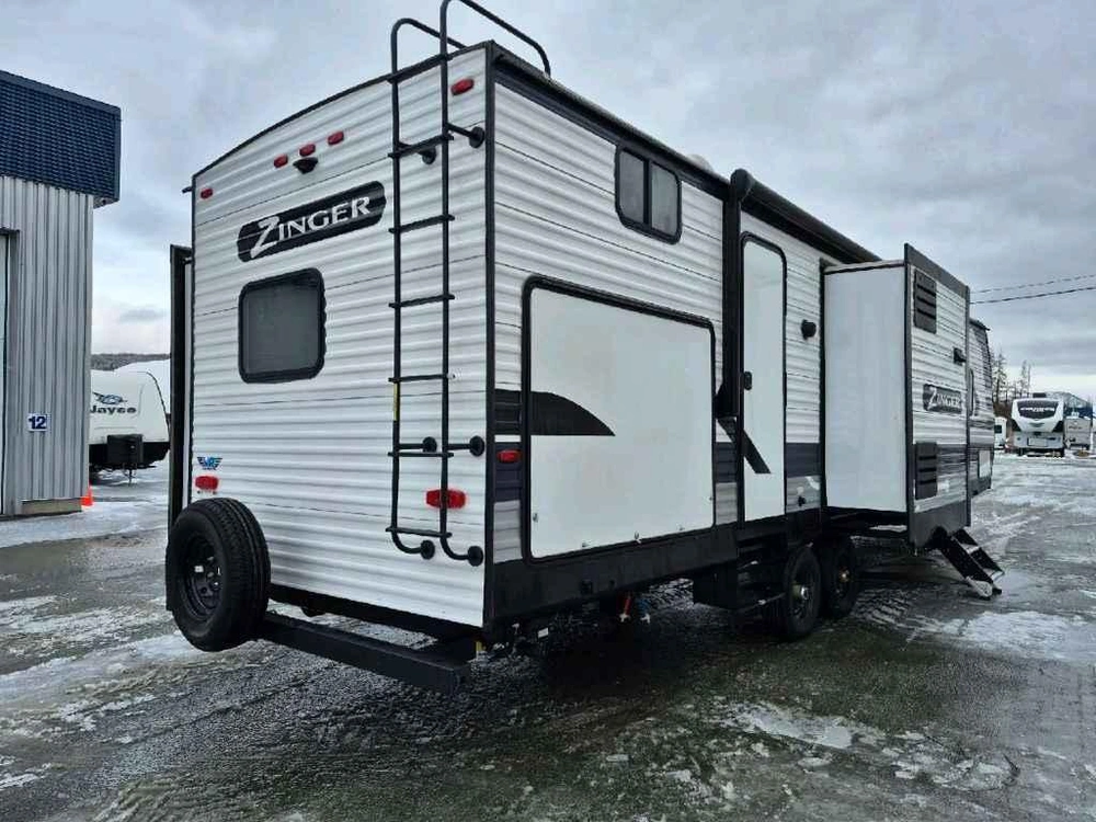 Crossroads Zinger 331bh 2023 alt