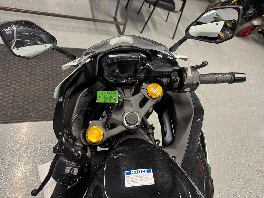 2026 Kawasaki Ninja® Zx™-4rr Abs Abs alt