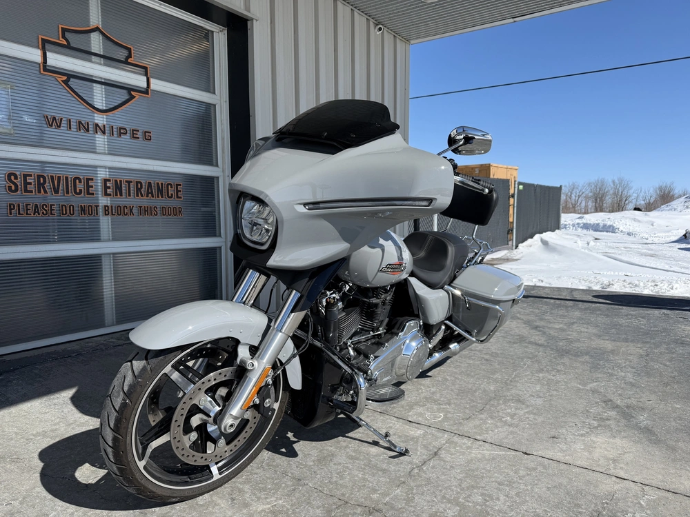 2024 Harley-davidson Street Glide alt