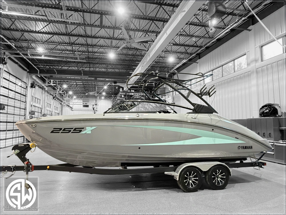 2026 Yamaha 255xd $3,000 Rebate alt