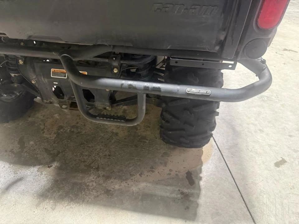 Can-am Defen Hd8 2016 alt