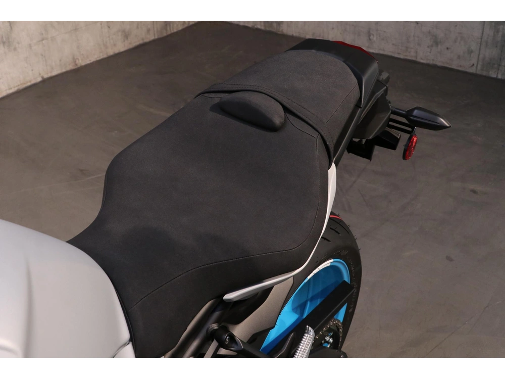 2026 Yamaha Mt-10 alt