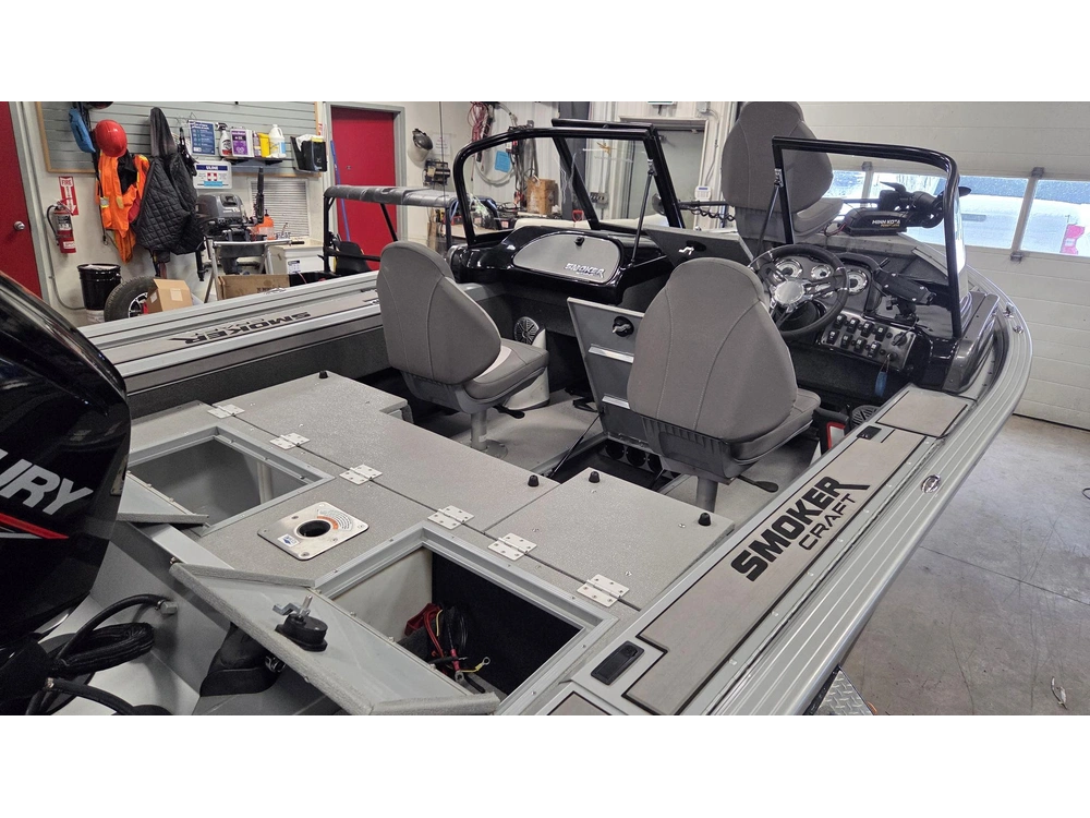 2022 Smoker-craft 162 Pro Angler Xl alt