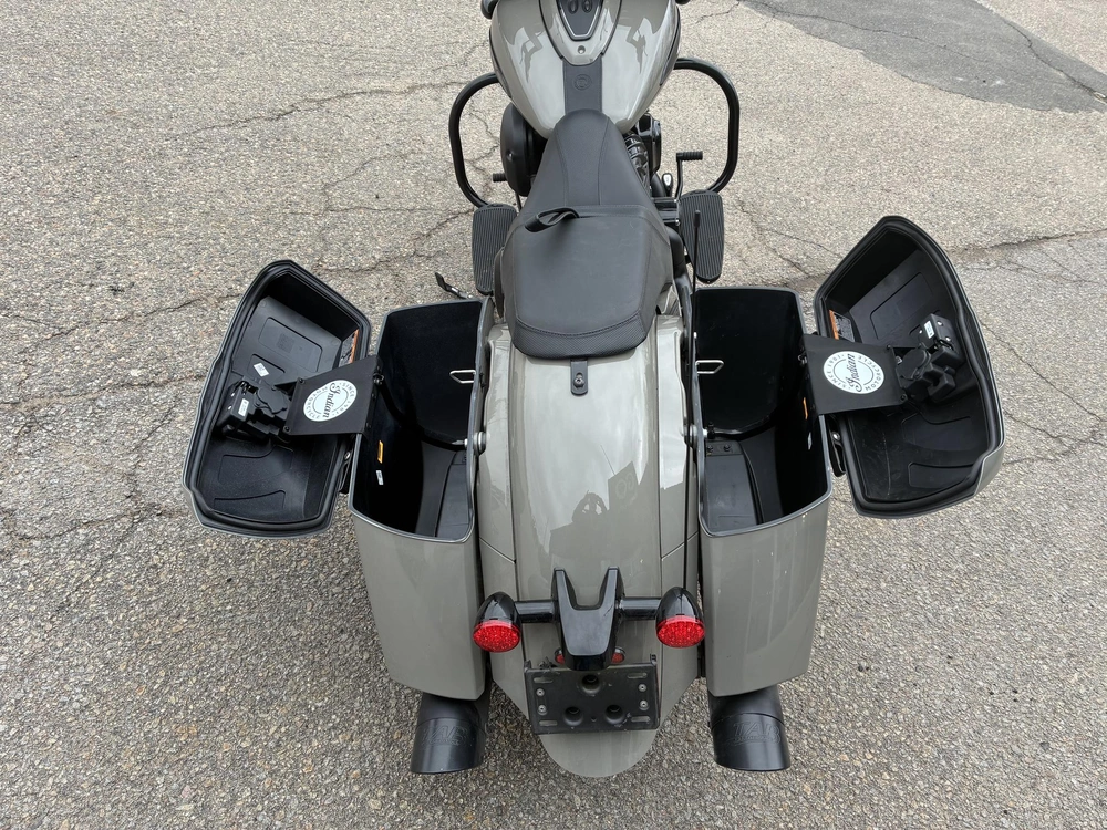 2023 Indian Motorcycle Chief Dark Horse® alt