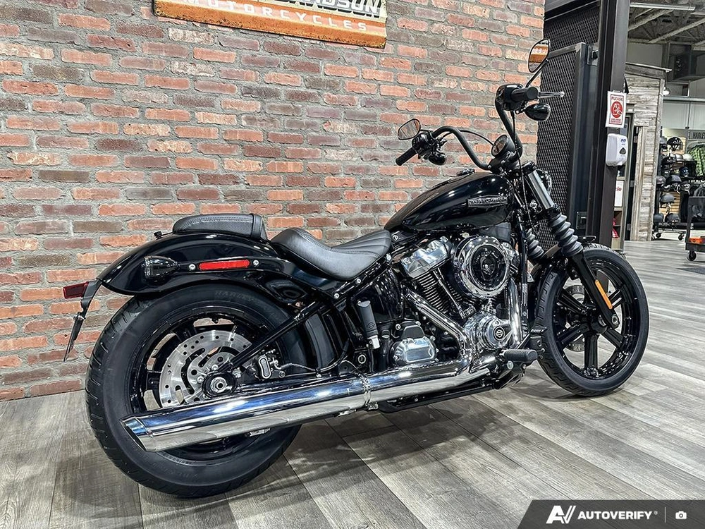 2026 Harley-davidson Street Bob alt