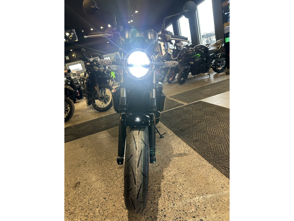 2026 Kawasaki Z650rs alt
