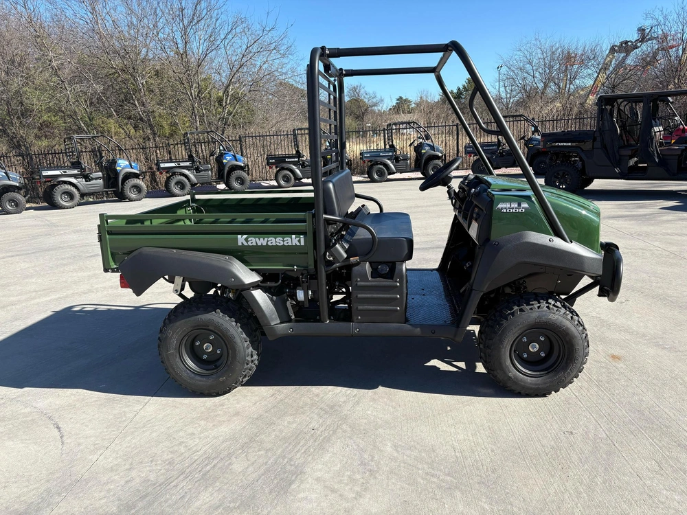 2026 Kawasaki Mule™ 4000 4000 alt