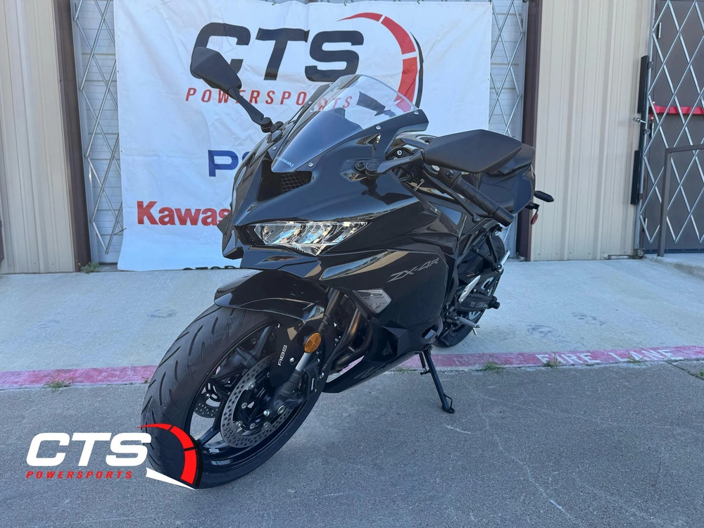 2026 Kawasaki Ninja® Zx™-4r Abs Abs alt