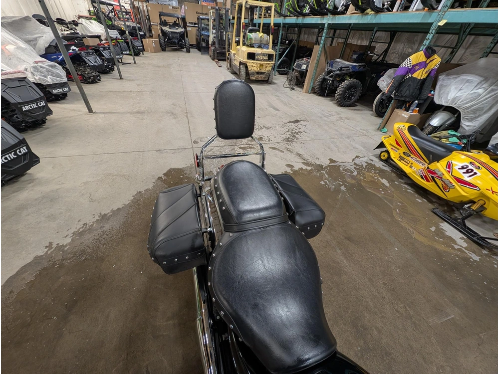 2011 Kawasaki Vulcan 900 Classic Lt alt