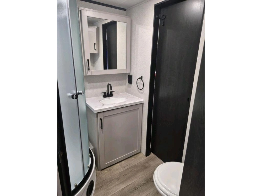 Jayco Jay Feather 26fk 2026 alt