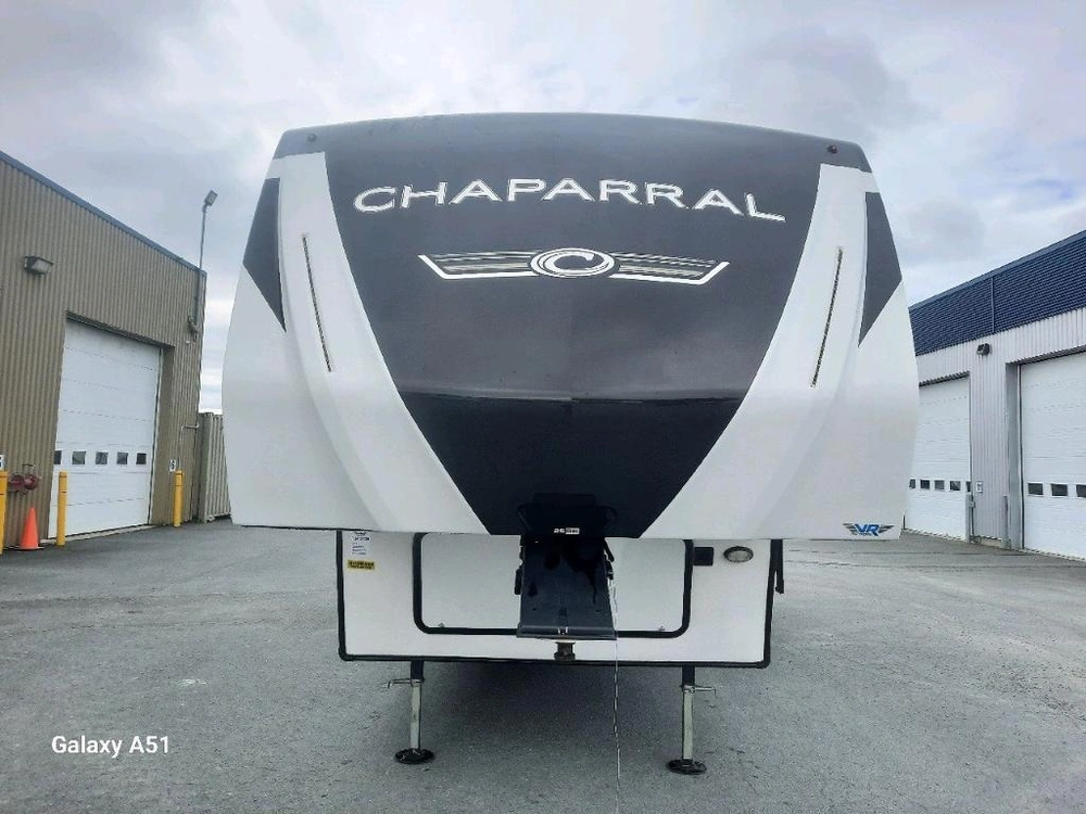 Coachmen Chaparal 25re 2023 alt