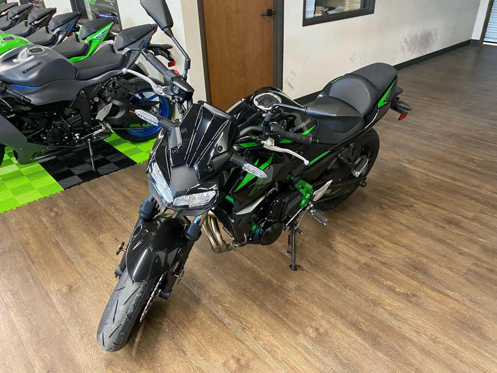 2025 Kawasaki Z650 Abs Abs alt