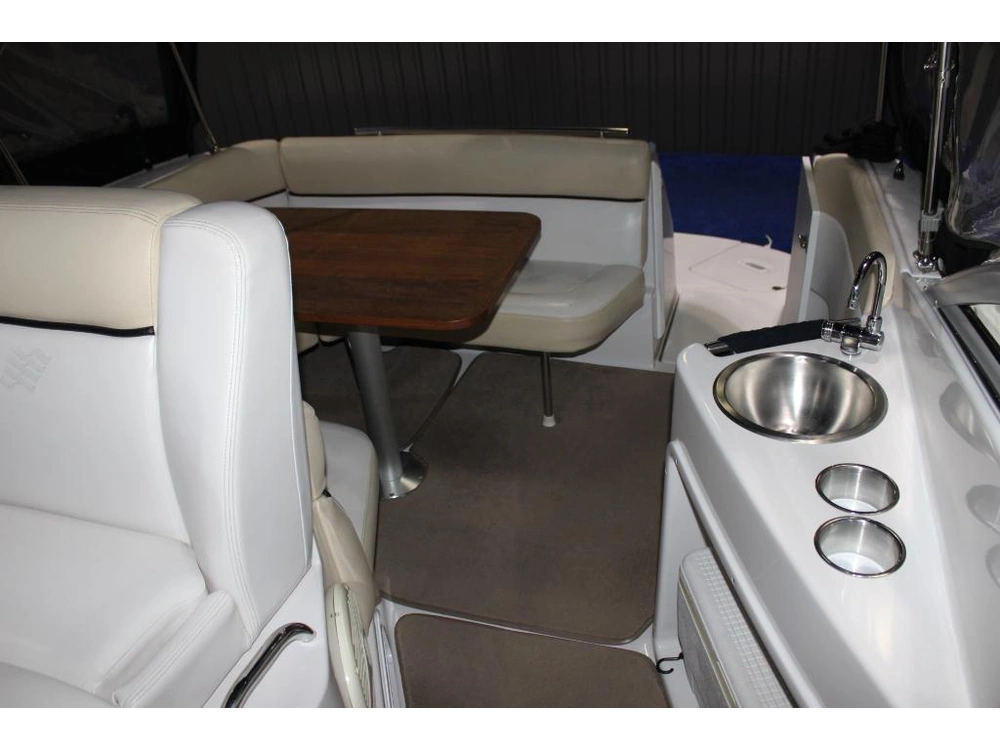 Four Winns Vista 278 2008 alt