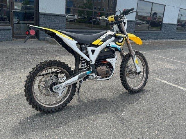 Surron Storm Bee 22,500 Watts 2023 alt