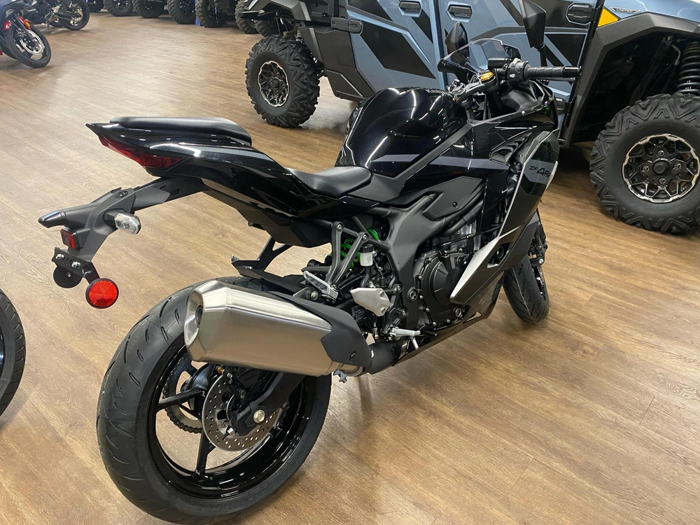 2026 Kawasaki Ninja® Zx™-4rr Abs Abs alt