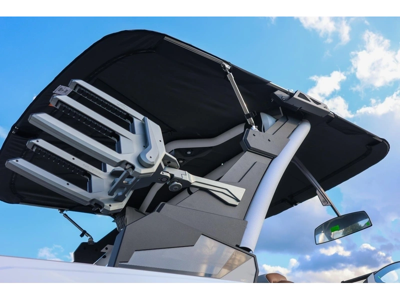 2026 Malibu 22 Lsv alt