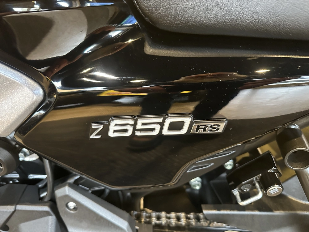 2026 Kawasaki Z650rs alt