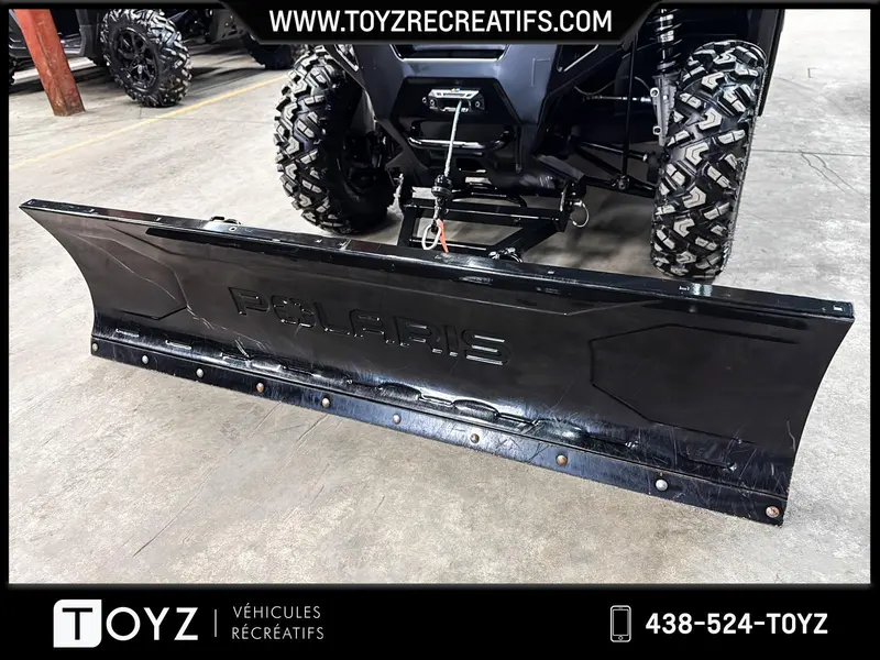 Polaris RANGER CREW SP 570 NORTHSTAR 922 KM / PELLE À NEIGE / CHAUFFAGE 2025