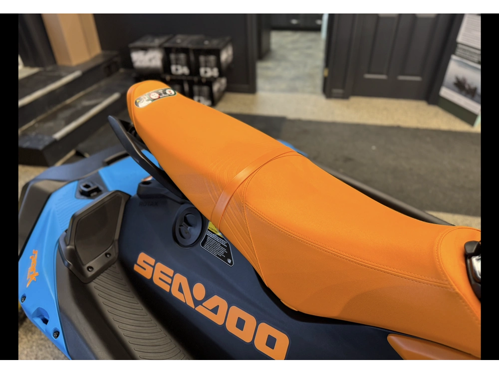 Sea-doo Spark Trixx 3up 2026 alt